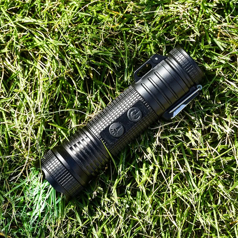 4 in 1 led-zaklamp voor buiten
